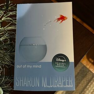 Out of My Mind by Sharon M. Draper Book